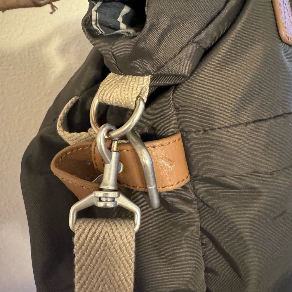 Kipling Tote - Picture 4 of 6
